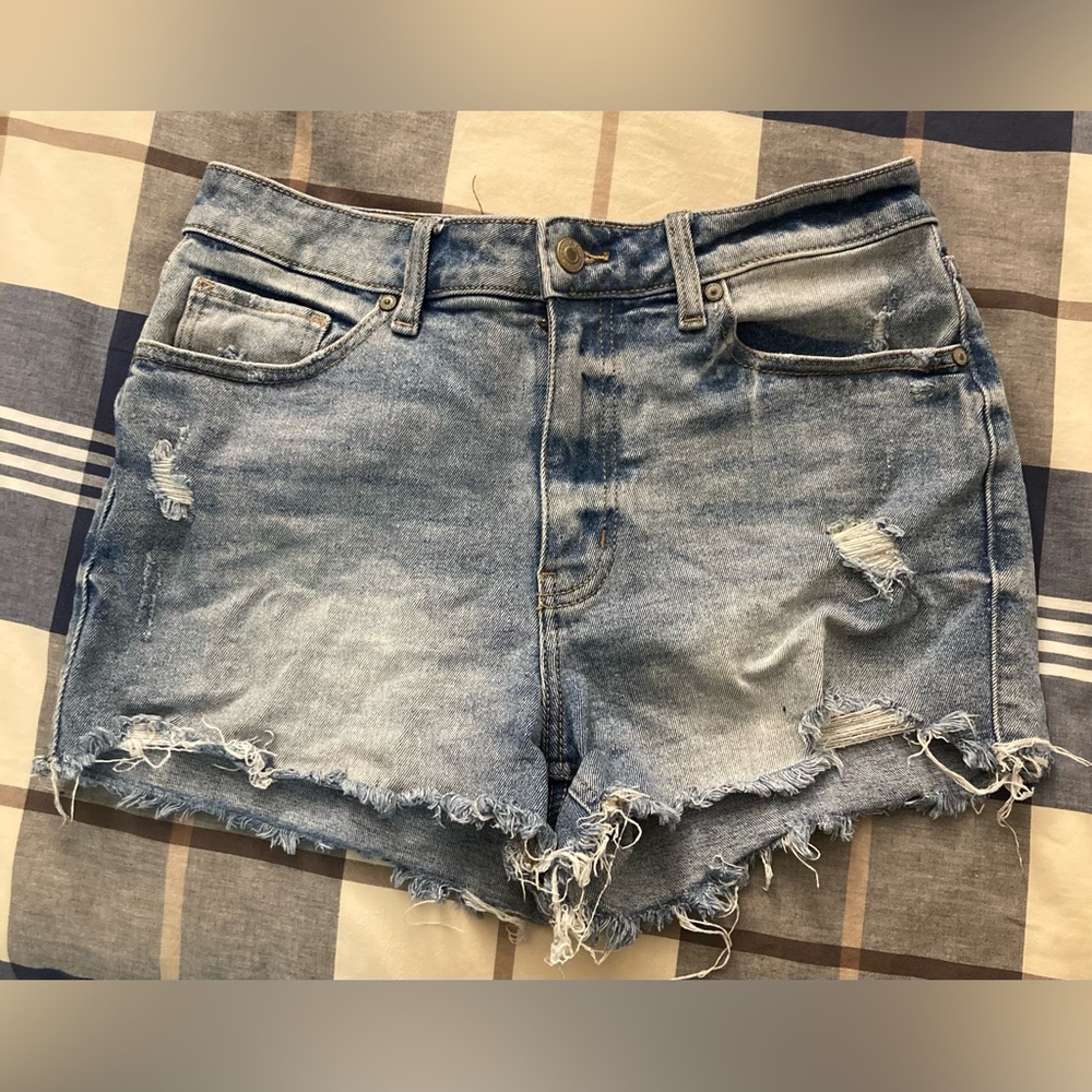 eunina high rise cut off denim shorts